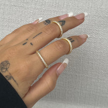 Load image into Gallery viewer, All That Glitters Ring - Yellow Gold