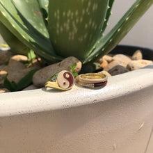 Load image into Gallery viewer, Yin Yang Ring