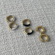 Load image into Gallery viewer, Luxe x Candy Huggies