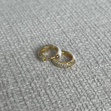 Load image into Gallery viewer, Luxe x Candy Huggies