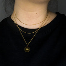 Load image into Gallery viewer, Dainty Herringbone Chain Necklace